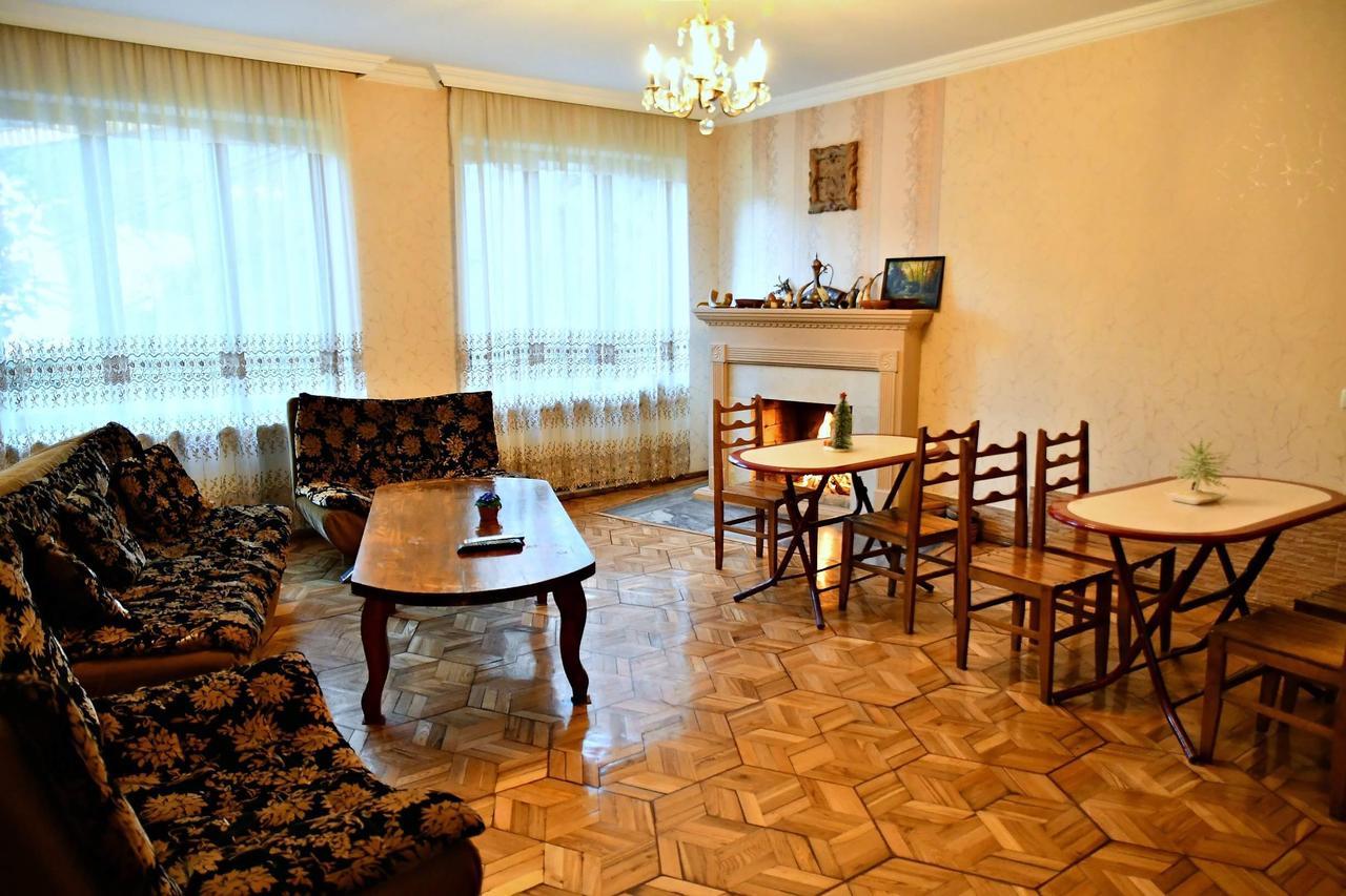 Отель Good Luck Кутаиси Экстерьер фото