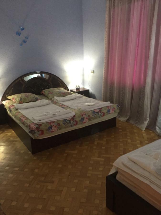 Отель Good Luck Кутаиси Экстерьер фото
